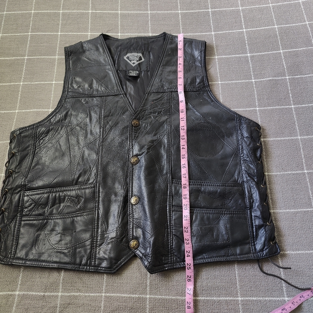 VINTAGE Buffalo Leather Biker Vest - Picture 4 of 13